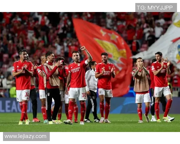 西班牙人迎战柔亚争夺欧联杯资格赛关键胜利